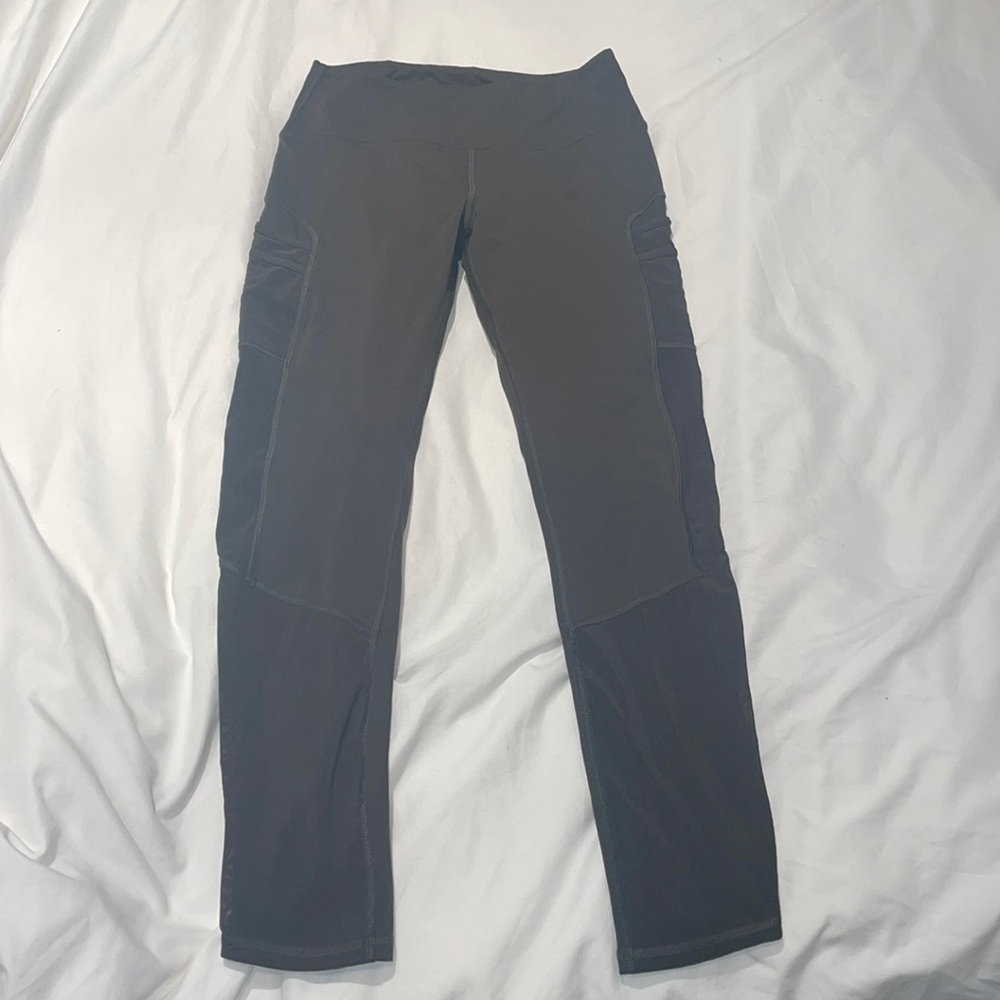 Savvy Army Green 3/4 leggings